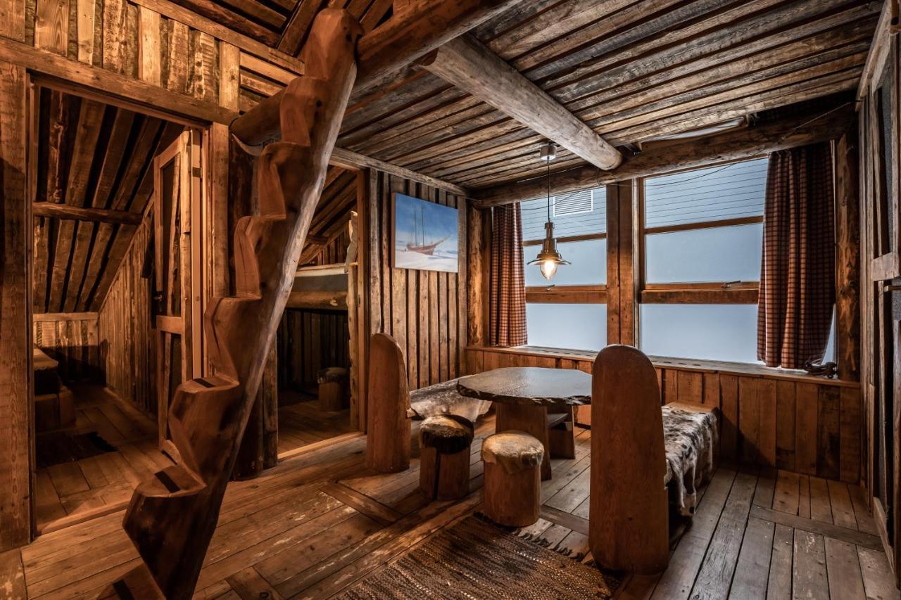 Basecamp Hotel Longyearbyen Exterior photo