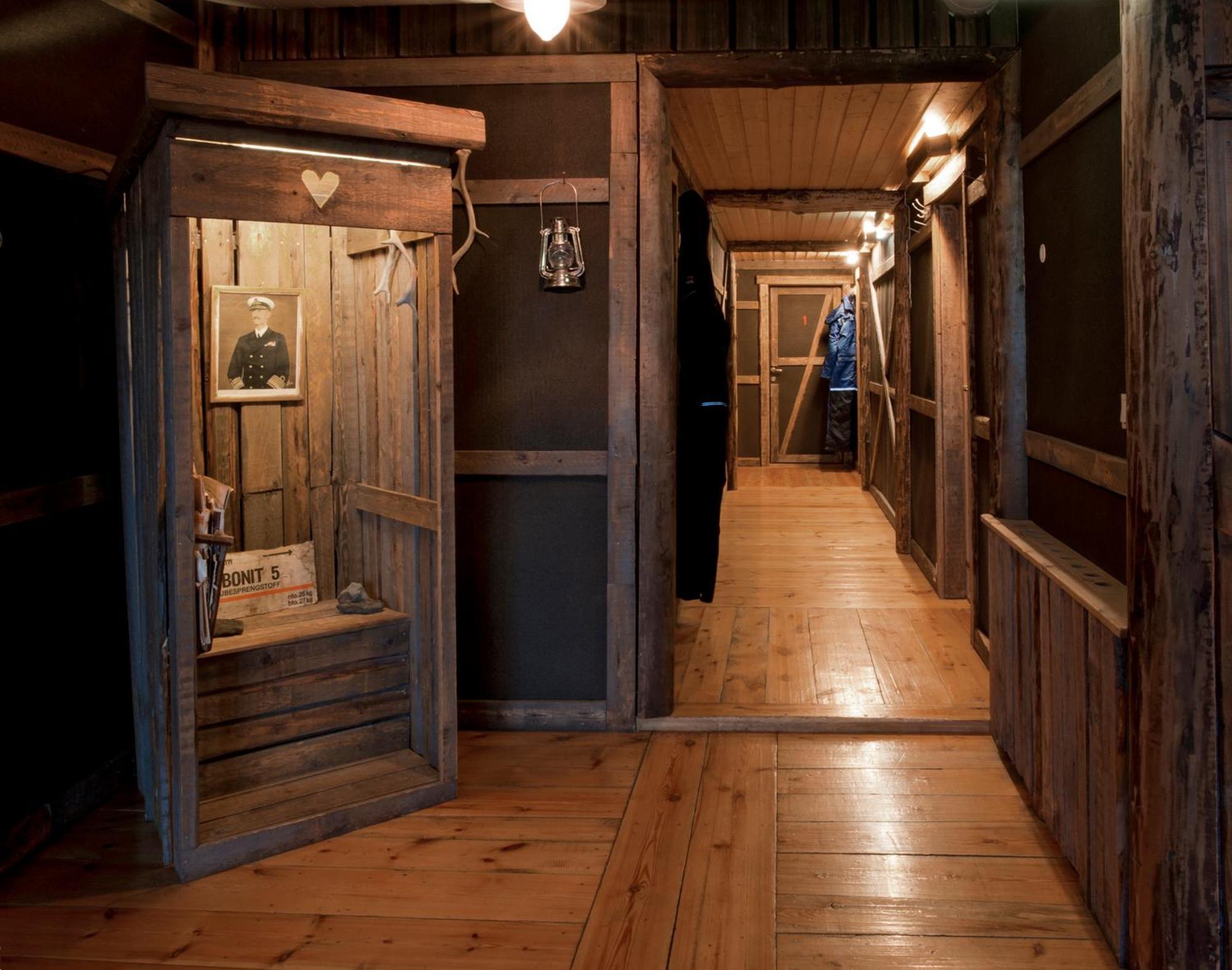 Basecamp Hotel Longyearbyen Exterior photo